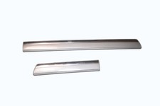 00-06 Chevy Tahoe Silver Chrome Front Rear Passenger Molding Body Trim Oem picture
