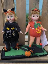 Madame Alexander Trick and Treat Halloween Set Child at Heart 88/3000 Cust Stand picture