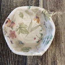 Vtg Longaberger 6 in Hexagon Basket with Floral Liner & Plastic Protector 2001 picture