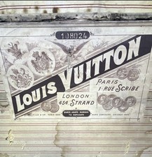 # ANTIQUE LOUIS VUITTON MONOGRAM COURIER/STEAMER TRUNK (c. 1896–1900) picture
