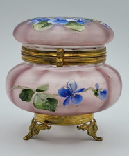 Moser Forget Me Not/Violets Pink Footed Frosted Powder Box Vanity Box - READ picture