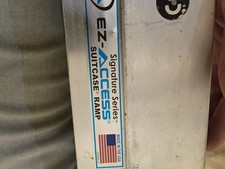 EZ-ACCESS SUITCASE 3’ x 30