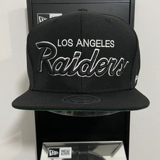 NFL - Los Angeles Raiders SCRIPT Logo Snaback Mitchell & Ness Cap - Black picture