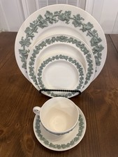 RARE Wedgwood Queensware Embossed Etruria Set Celadon on Crm Smooth Edge 20-pcs picture