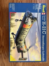Revell Germany 1/72 Boeing Vertol H-21C Luftwaffe Helicopter New in Box #04447 picture