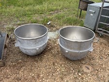 Lot of 3 Hobart VML80 80 Qt Stainless Steel Mixing Bowls for M802 L800 Mixer picture