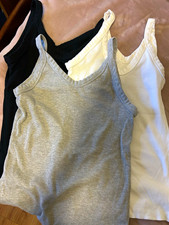 Universal Thread Women’s S Cotton V-Neck Solid Sleeveless Tank Tops Lot of 3 picture