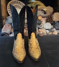 1970-1989 Vintage Nocona Python Snakeskin Cowboy Boots - Men’s 10 / Women’s 11.5 picture
