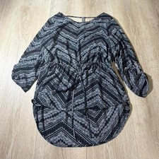 Maurices Women's Black and Grey Blouse picture