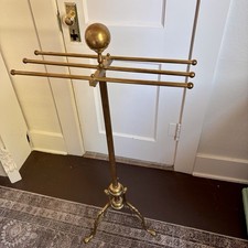 Vintage Hollywood Regency Brass Towel Rack Valet Stand 41” Tall with Patina Read picture