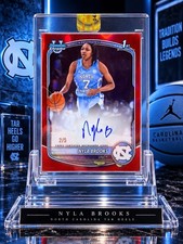 2025-26 Bowman Nyla Brooks Chrome On Card Auto Red /5 North Carolina Tar Heels picture