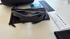 Oakley 00s Monster Dog Vintage Sunglasses Black Frame Fire Lenses picture