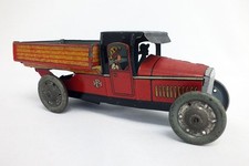 Vintage 1930s Paya Tin Windup Pickup Truck Honest Original Works 7 1/2 Inch picture