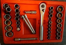Vintage Craftsman 35 Pc & Draw Metric & SAE Socket Set 1/4