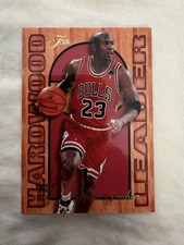1995-96 Fleer Flair Hardwood Leader Michael Jordan #4 HOF picture