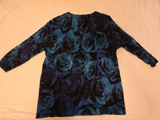 Pre-owned TALBOTS WOMAN PURE MERINO WOOL TOP BLUE & DARK ROSES SIZE 1X picture