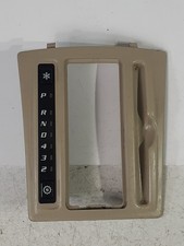 2004-05 Cadillac CTS Automatic Transmission Indicator WBezel OEM 25750525 picture