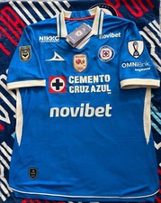 PIRMA  CRUZ AZUL MEN'S JERSEY LOCAL 26/27 ORIGINAL CON PARCHES INCLUIDOS picture