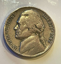Ultra-rare Museum-Grade 1942 “WAR” nickel [abnormally light: around 4.83g] picture