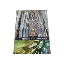 The Basilica of the Sagrada Familia Jordi Fauli P&M Ediciones Hardcover  picture