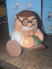 Kidrobot x Family Guy Freakin' Sweet 3” Vinyl - CHASE Peter Ahhhh Ultra Rare picture