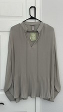 H&M Pleated Recycled Polyester V-Neck Long Sleeve Blouse Gray Women's Size M picture