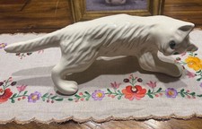 Vintage Camark USA Pottery Ceramic White Wall Climber Cat Figurine MCM picture