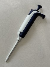 Rainin L-200 XLS Pipet Lite XLS ~ LTS 20-200ul LTS ~ Single Channel ~ Calibrated picture