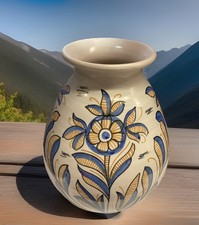 Rare VTG Hand Painted Spanish Talavera De La Menora Jug/vase Floral picture