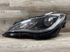 USED - 2018-2020 Chrysler Pacifica L Headlamp Halogen - OEM picture