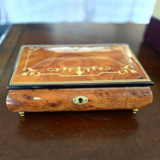 Vintage ..Gorgeous Italian Burl-walnut Arabesque Inlay 23 Note Music Jewelry Box picture