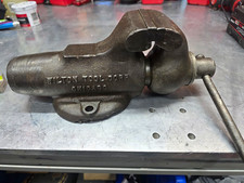 Vintage Early Wilton No. 3 Bullet Vise 3