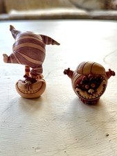 Disney Harmony Kingdom “Cheshire Cat” and “Twas Brilliant” Alice In Wonderland picture