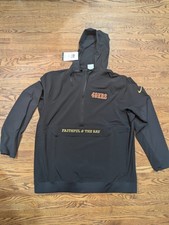 Nike San Francisco 49ers 2025 Rivalries Sideline Anorak Faithful to the Bay picture