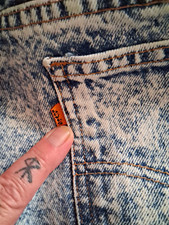 Levi's Men's 550 Relaxed Fit Acid Wash Blue Denim Tapered Jeans 5-Pocket picture