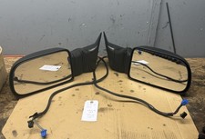 03-06 Silverado Sierra HD Power Extending Tow Mirrors W/ Turn Signal picture