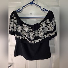 Anthropologie Fig & Flower Black and White Embellished Top Size Small picture