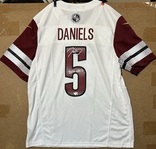 Jayden Daniels Signed 2024 OROY Ins Commanders Nike Vapor Fuse Jersey - Fanatics picture