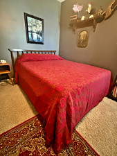 Vintage Cannon Red & Purple Jacquard Bedspread Floral Damask Cotton Fringe FULL picture