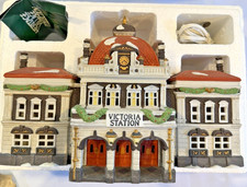 Dept. 56 Dickens Village Victoria Station *RETIRED* Christmas Village 🎄🎅🏽 picture