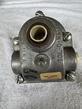 Tol-O-Matic Float-a-shaft 1:1 Ratio Gearbox LH A&B Bore 1-1/2 Open Box picture