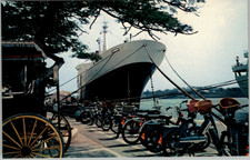 Postcard Familiar Scene On Hamilton's Waterfront Hamilton Bermuda Cruise Ship picture