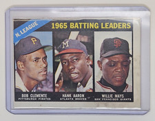1966 Topps Baseball 1965 Batting Leaders #215 Clemente Aaron Mays picture