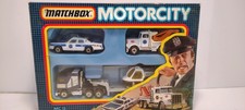 1987 MATCHBOX MOTORCITY MC13 POLICE 4 vehicle RESCUE PLAYSET KENWORTH PETERBILT  picture