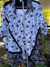 We Be Bop Women's Rayon Button-Up Shirt 4X Black and White Pattern picture