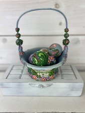JIM SHORE Heartwood Creek Enesco Blossoms of Spring Basket with 5 Flower Balls picture