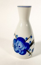 Vintage Japanese Porcelain Sake Carafe Tokkuri Blue Floral 5