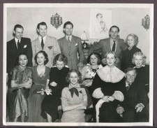Fay Wray, Jeanette MacDonald, Deloris Del Rio 1936 Photo Basil Rathbone J5685 picture