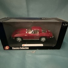 1963 Chevrolet Corvette Stingray (1:24) Model picture