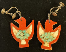 c.1930s Depression Era Santo Domingo Turquoise Thunderbird Battery Bead Earrings picture